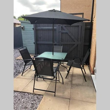 Dudley House **Staycation & Contractors** Sleeps 7 Tipton Esterno foto
