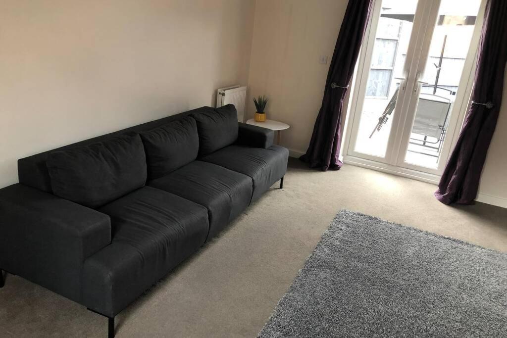 Dudley House **Staycation & Contractors** Sleeps 7 Tipton Esterno foto